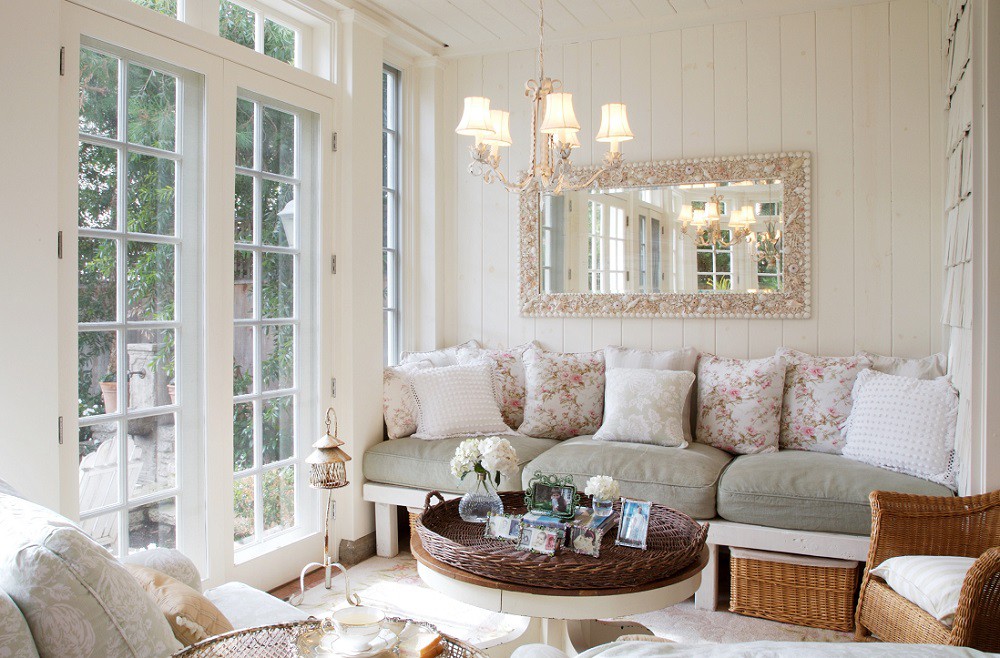 shabby chic interior.jpg